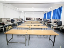 實驗實訓(xùn)中心